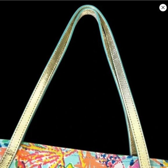 Lilly Pulitzer tote - Picture 3 of 8